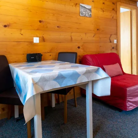 Apartment Weisshorn-6 *